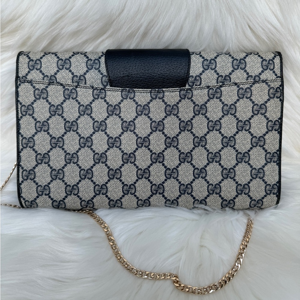 Gucci Vintage Monogram Crossbody - Picture 3 of 13